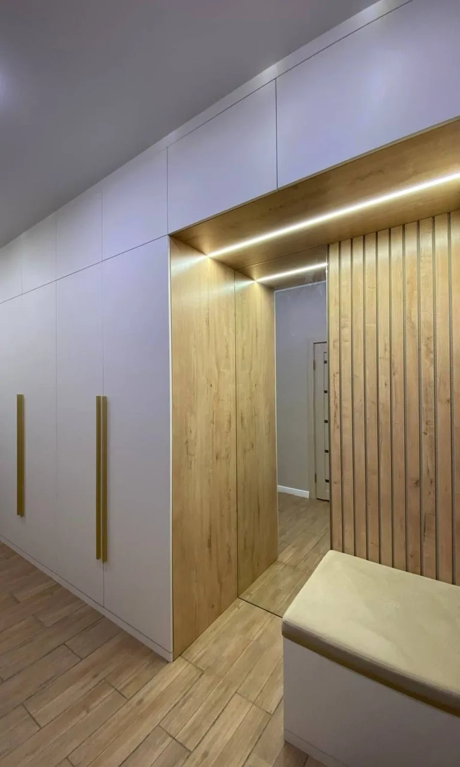 Прихожая с зеркалом «П -06» Прихожая с зеркалом «П -06»